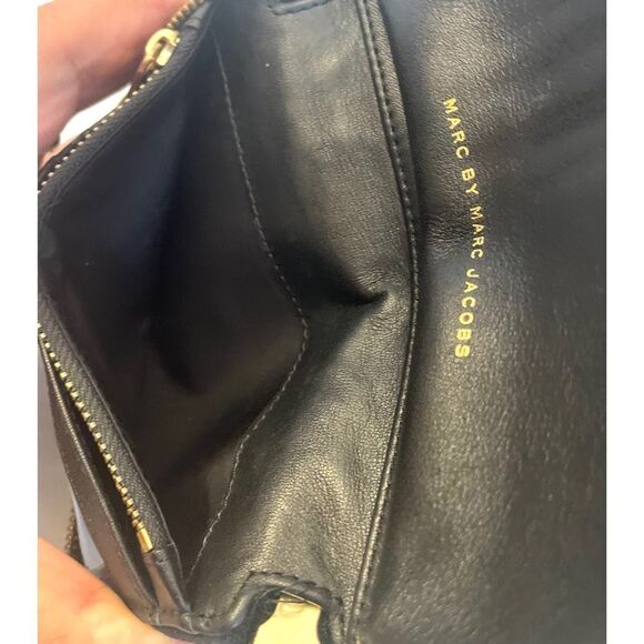 Marc by Marc Jacobs Sophisticato Bow Perf Emi Wallet/Wristlet Periwinkle - Picture 8 of 9